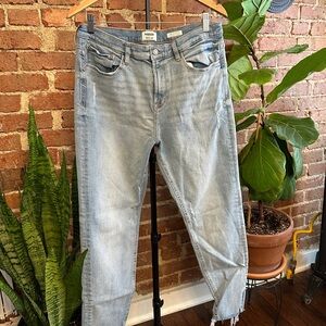 High waisted Kensie Jean skinny jeans